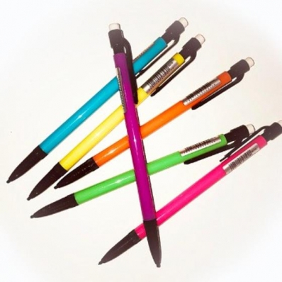Lapiseira escolar 0.7 mm com borracha bits neon verde