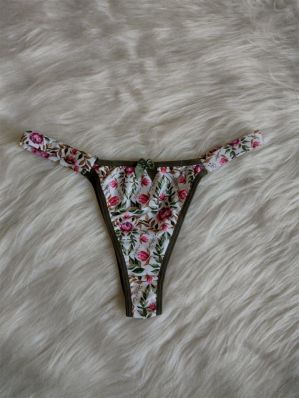 CALCINHA FLORAL