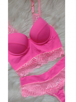 Cropped Mayara