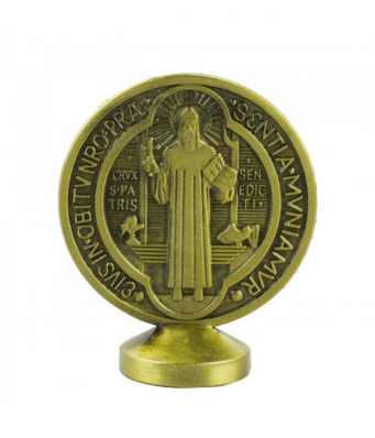 Medalhão São Bento Dourado ou Prateado Metal 5.5cm