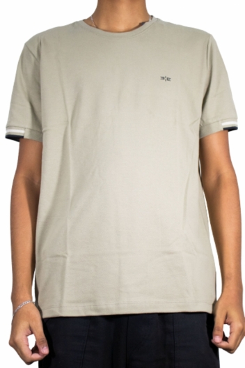 CAMISETA HANGAR33 PIQUET COM ELASTANO - MASCULINA