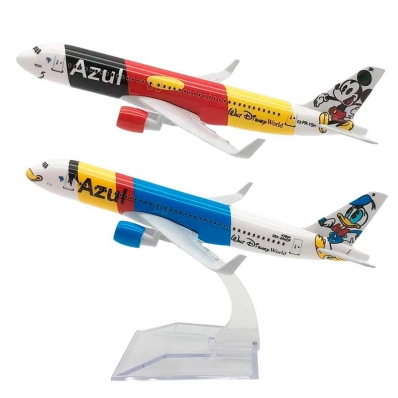 MINIATURA COLECIONÁVEL METAL AVIÃO COMERCIAL AZUL A320 EDIÇÃO ESPECIAL DISNEY