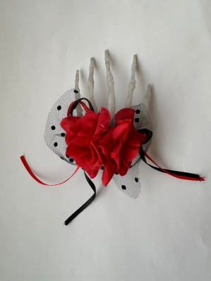 Presilha De Halloween Mão De Caveira