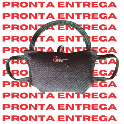 TRAVESSEIRO DE MORDIDA FILHOTE PRETO (PRONTA ENTREGA)