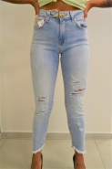 Calça Jeans Ilicito com Destroyed