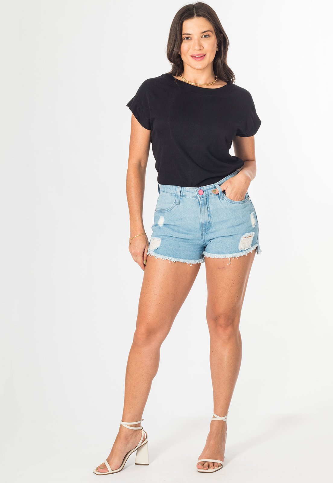 Short Jeans Curto Feminino Destroyed Cintura Alta Com Bolso